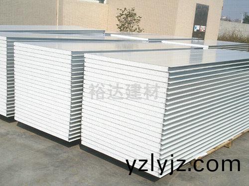 950型牆麵裌芯(xin)闆(ban)