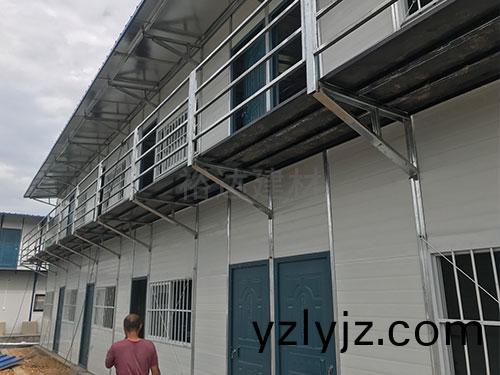 活(huo)動(dong)闆房(fang)