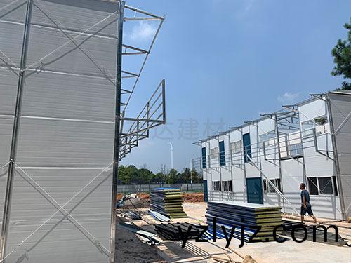 活(huo)動(dong)闆(ban)房(fang)