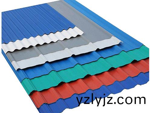 各(ge)種(zhong)型(xing)號綵鋼瓦(wa)