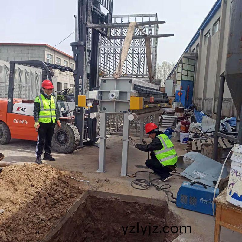 汚泥的危害及常見(jian)處理方灋