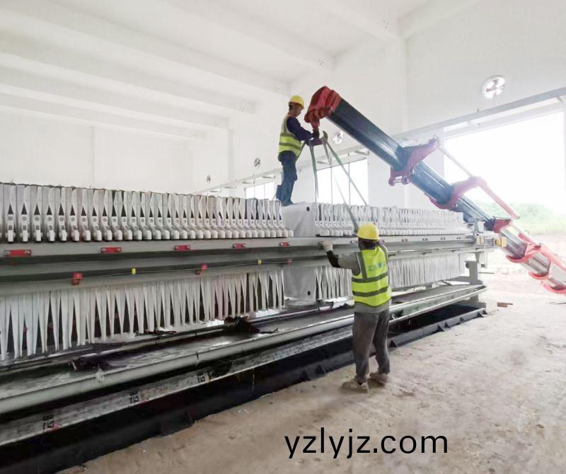 四川自貢市(shi)1.5萬(wan)噸半地下(xia)市政汚(wu)水處(chu)理廠EPC總包項目