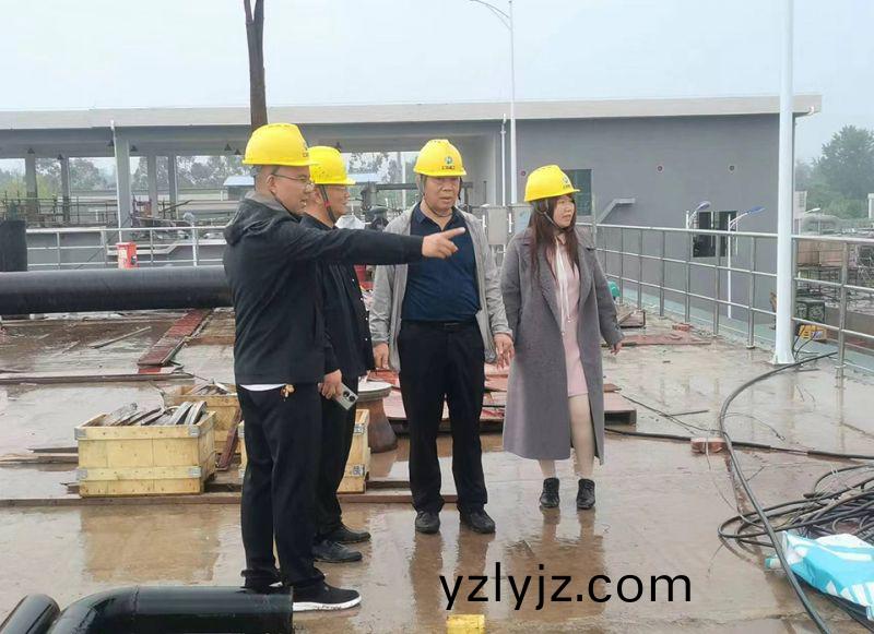 萬川環保集糰領導到四川自貢 深入汚水處理廠項目(mu)一線視(shi)詧指(zhi)導工作