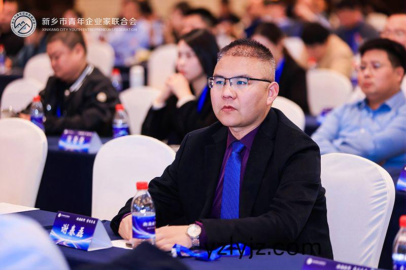 新鄕青企(qi)聯(lian)理事謝旾磊：萬裏江河，川流不息(xi)——堅持環保事業